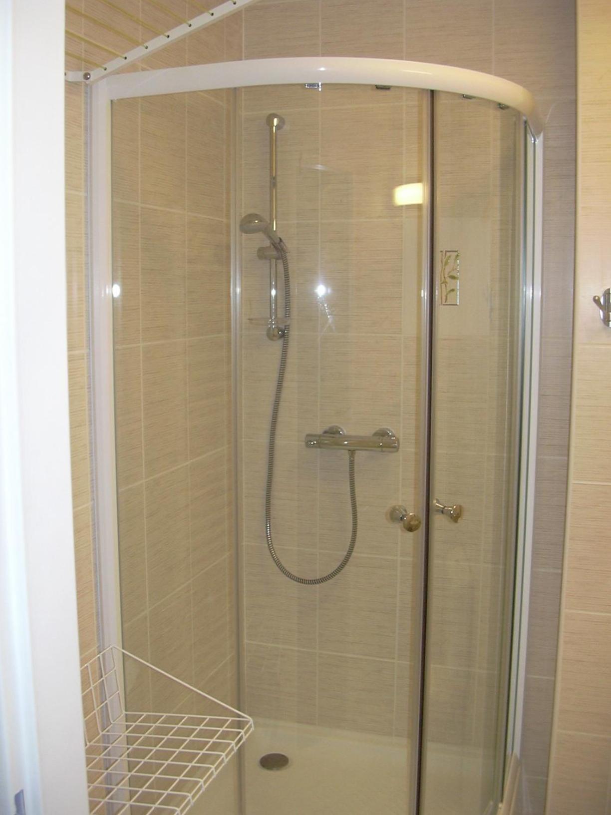 Asek Apartment *